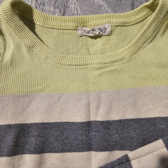 Pink Rose light sweater - Picture 2 of 4